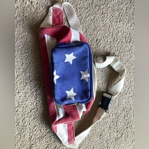 American Flag Fanny Pack 🇺🇸